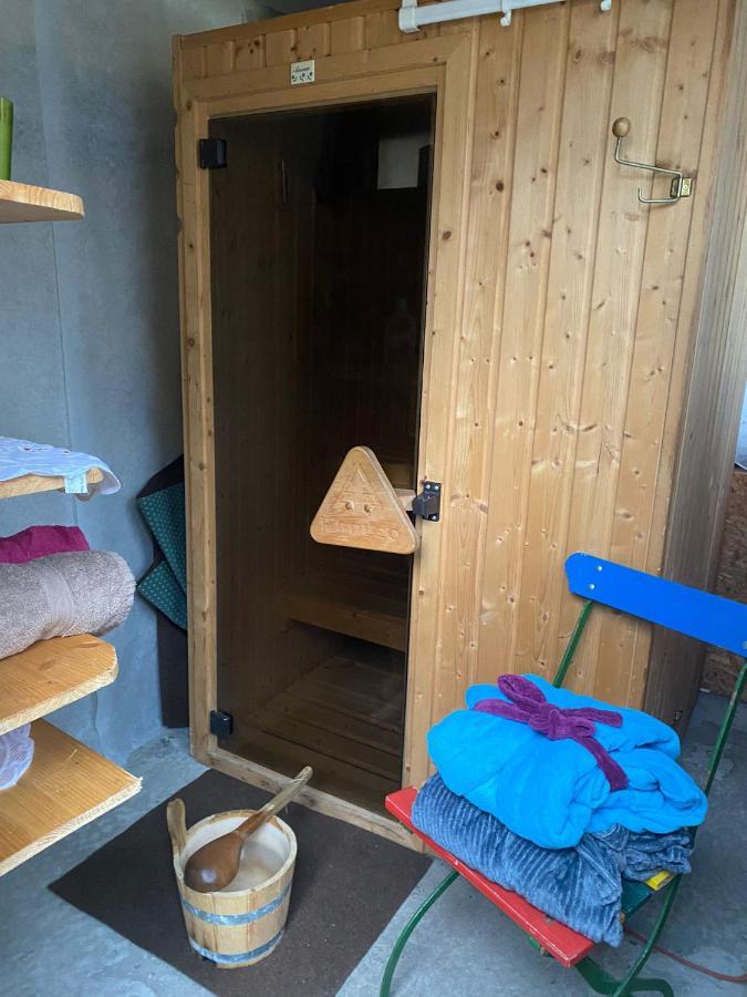 Waldblickwohnung Mit Schoener Terrasse Und Kamin Зебниц Экстерьер фото