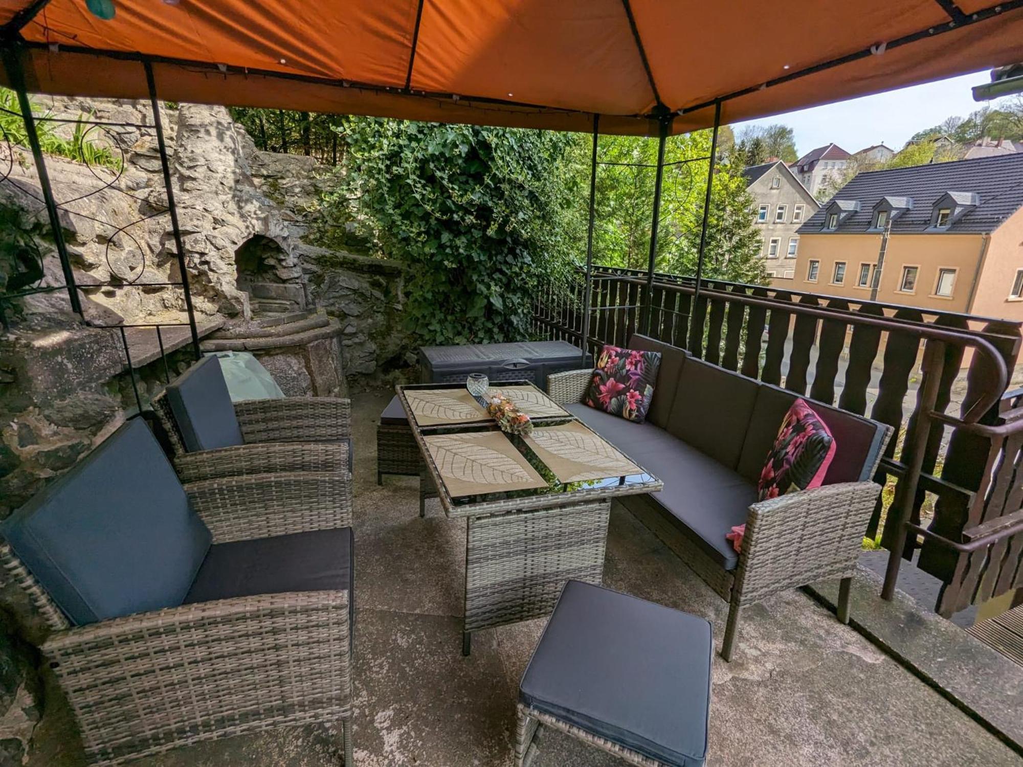 Waldblickwohnung Mit Schoener Terrasse Und Kamin Зебниц Экстерьер фото